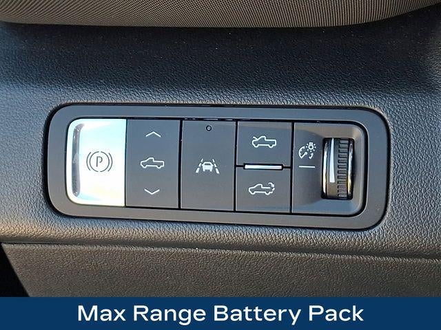 2025 Chevrolet Silverado EV RST - Max Range