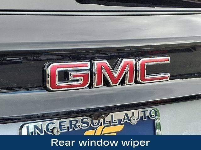 2024 GMC Acadia AT4
