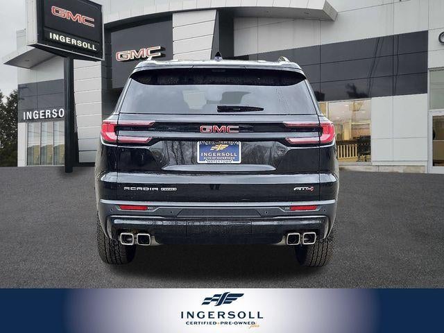 2025 GMC Acadia AT4