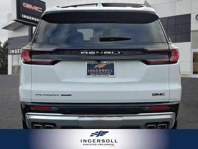 2024 GMC Acadia Denali