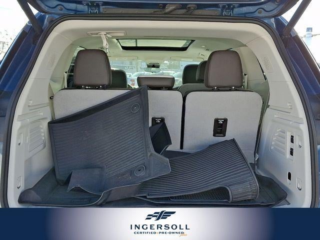 2025 GMC Acadia Denali