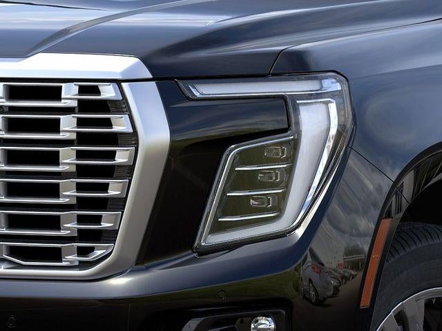 2026 GMC Yukon Denali - Photo 10