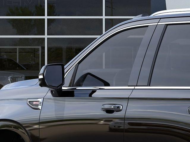 2026 GMC Yukon Denali - Photo 12