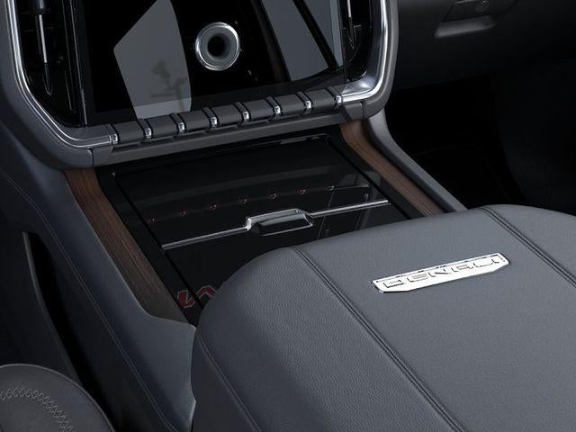 2026 GMC Yukon Denali - Photo 23