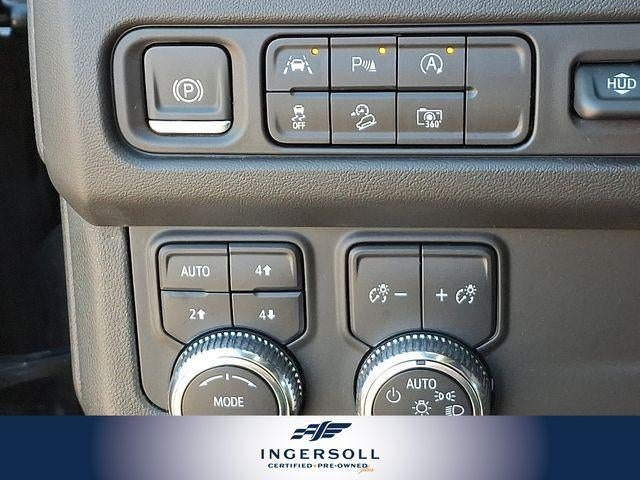 2024 GMC Yukon XL AT4