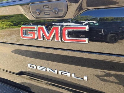 2023 GMC Sierra 2500 HD Denali