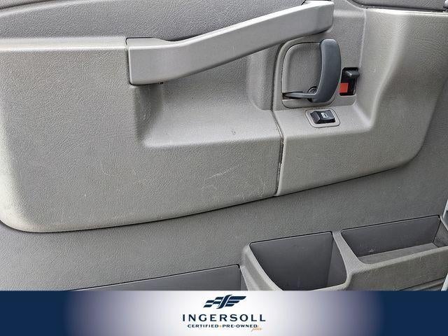 2021 GMC Savana Cargo 2500 Base