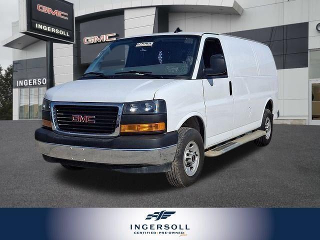 2024 GMC Savana 2500's photo
