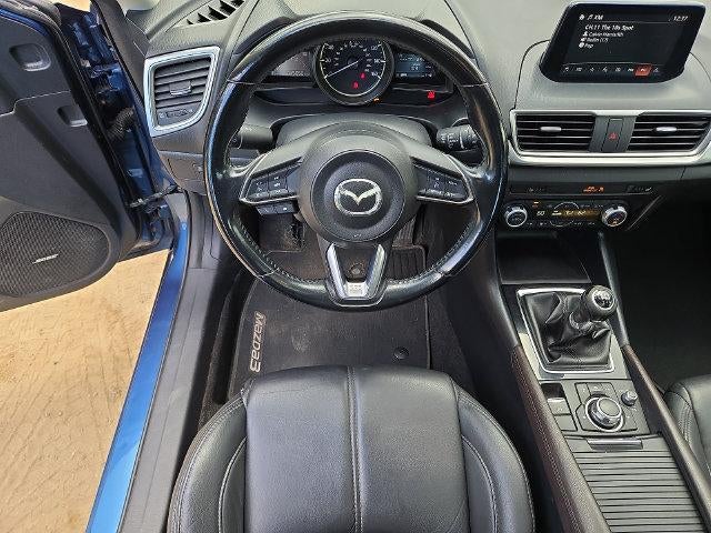 2018 Mazda Mazda3 5-Door Touring