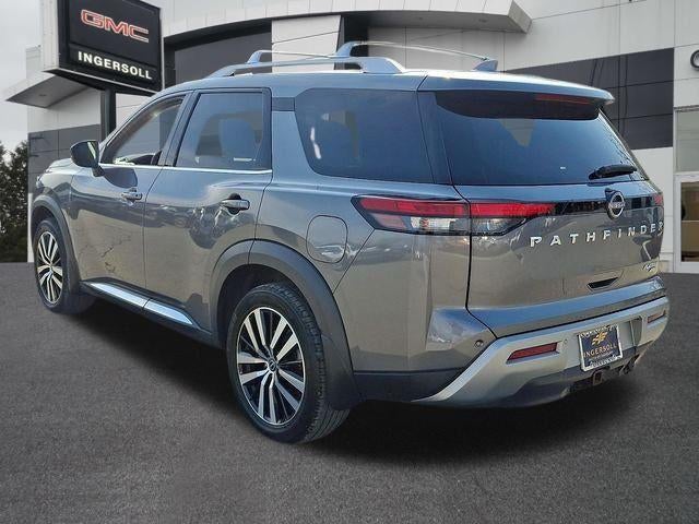 2023 Nissan Pathfinder Platinum