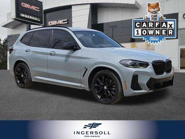 2023 BMW X3 M40i's photo