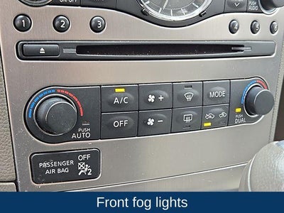 2015 INFINITI Q40 4dr Sdn AWD