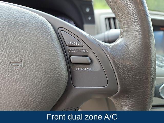 2015 INFINITI Q40 4dr Sdn AWD