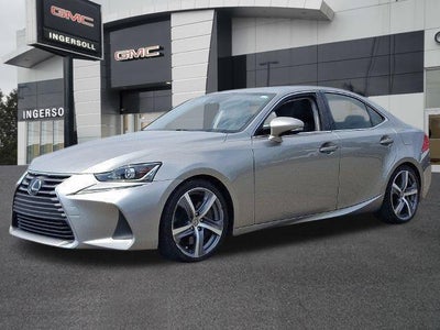 2018 Lexus IS 