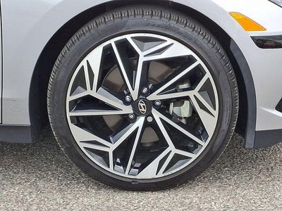 2024 Hyundai IONIQ 6 SEL