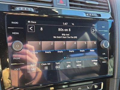 2018 Volkswagen Golf R Base