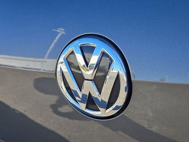 2018 Volkswagen Golf R Base