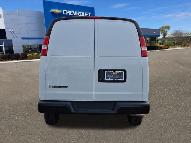2025 Chevrolet Express Cargo Base