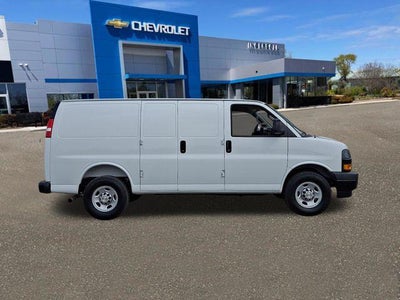 2025 Chevrolet Express Cargo Base