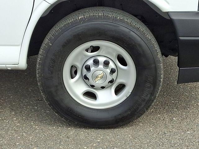 2025 Chevrolet Express Cargo Base