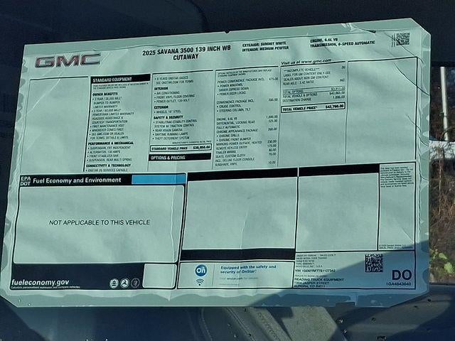 2025 GMC Savana Cutaway 3500 Base