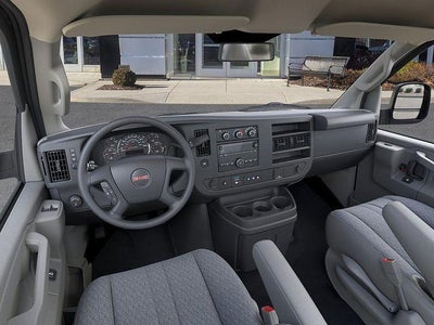 2025 GMC Savana Cutaway 3500 Base
