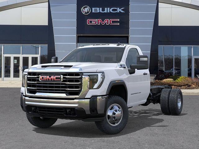 2026 GMC Sierra 3500 HD Chassis Cab Pro