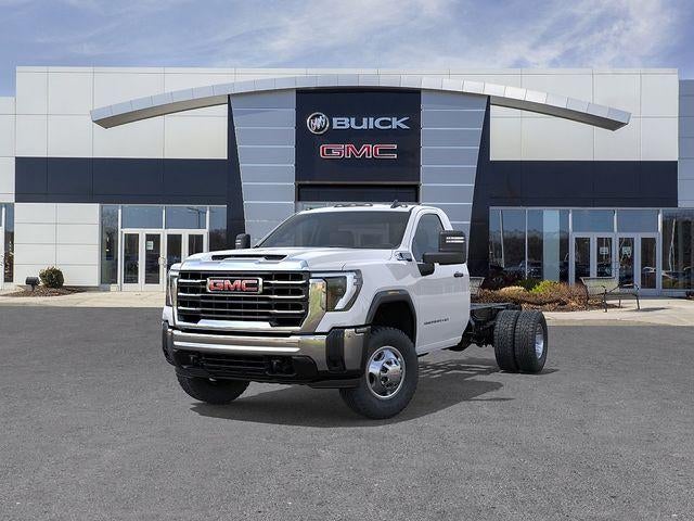2026 GMC Sierra 3500 HD Chassis Cab Pro
