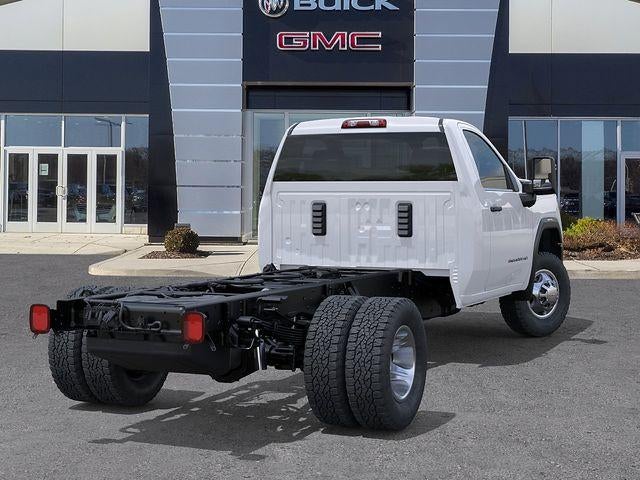 2026 GMC Sierra 3500 HD Chassis Cab Pro