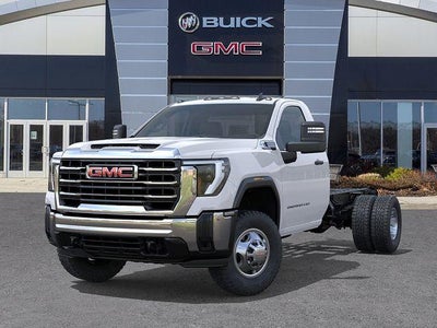 2026 GMC Sierra 3500 HD Chassis Cab Pro