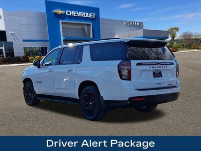 2023 Chevrolet Suburban RST