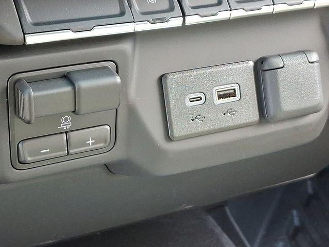 2025 GMC Sierra 2500 HD Pro