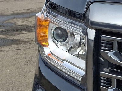 2022 GMC Canyon AT4 - Leather