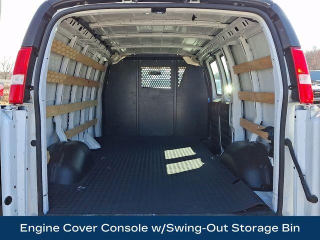 2024 GMC Savana Cargo 2500 Base