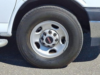 2024 GMC Savana Cargo 2500 Base