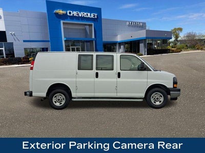 2023 GMC Savana Cargo 2500 Base