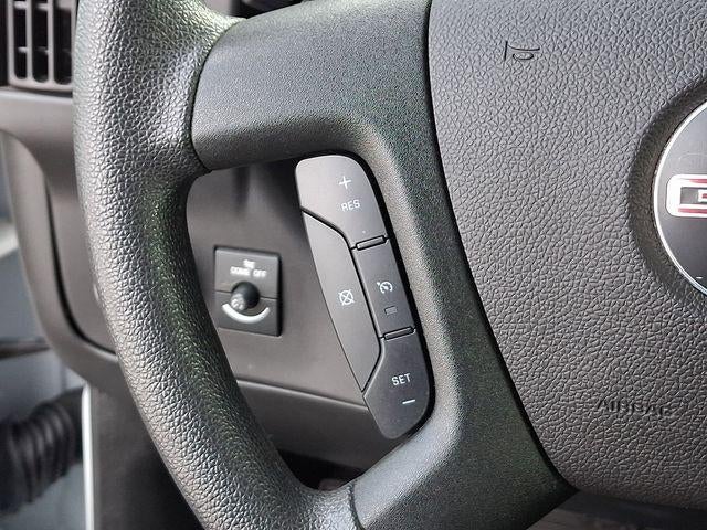 2023 GMC Savana Cargo 2500 Base