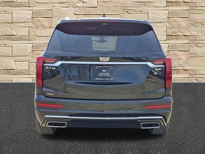 2025 Cadillac XT6 Premium Luxury