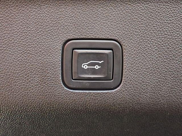 2021 Cadillac Escalade ESV Premium Luxury Platinum