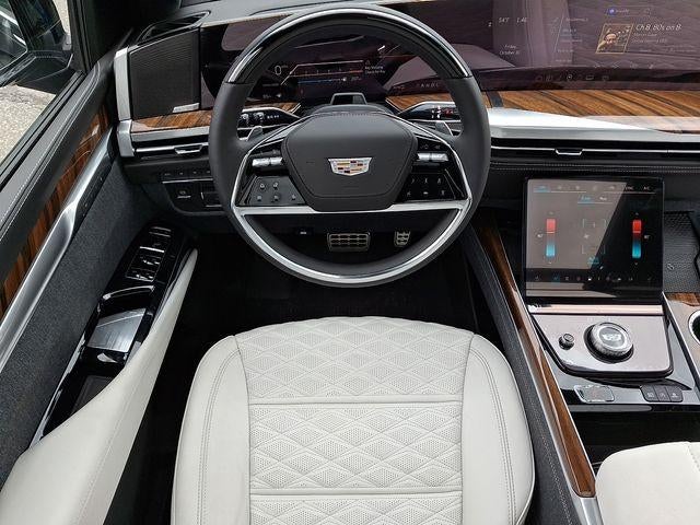 2025 Cadillac Escalade Sport Platinum