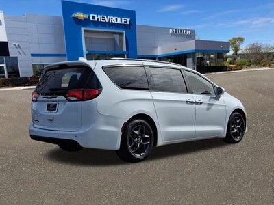 2019 Chrysler Pacifica Touring L Plus