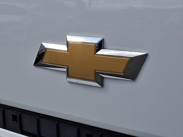 2022 Chevrolet Low Cab Forward 4500 2WD Reg Cab 132.5"