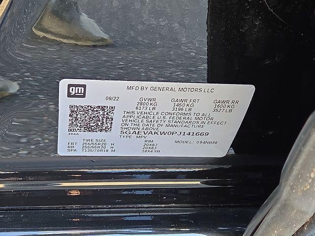 2023 Buick Enclave Essence