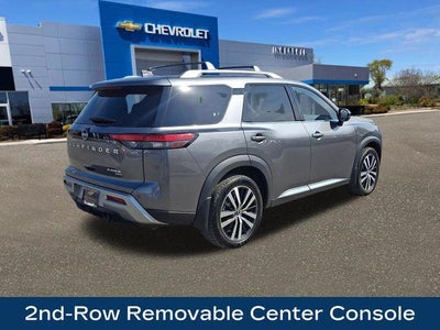 2023 Nissan Pathfinder Platinum 4WD