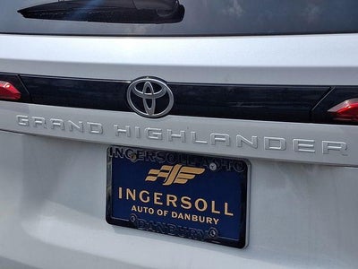 2024 Toyota Grand Highlander XLE