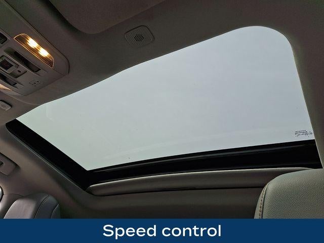 2023 Toyota Highlander Hybrid XLE Bronze