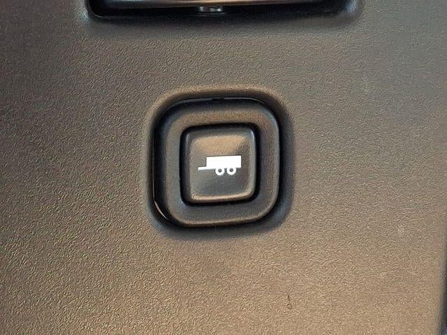 2025 GMC Savana Cutaway 3500 Base