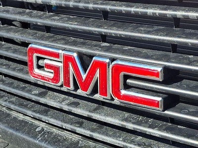 2025 GMC Savana Cutaway 3500 Base