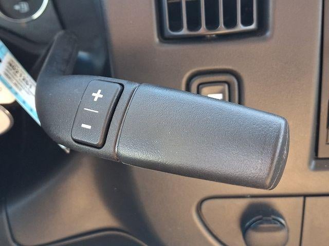 2025 GMC Savana Cutaway 3500 Base