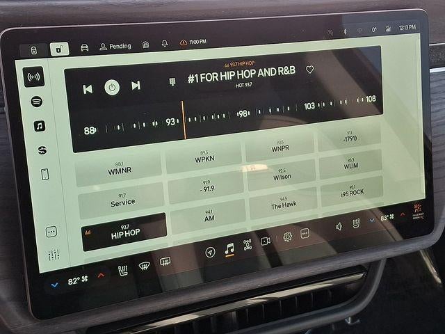 2024 RIVIAN R1S Adventure